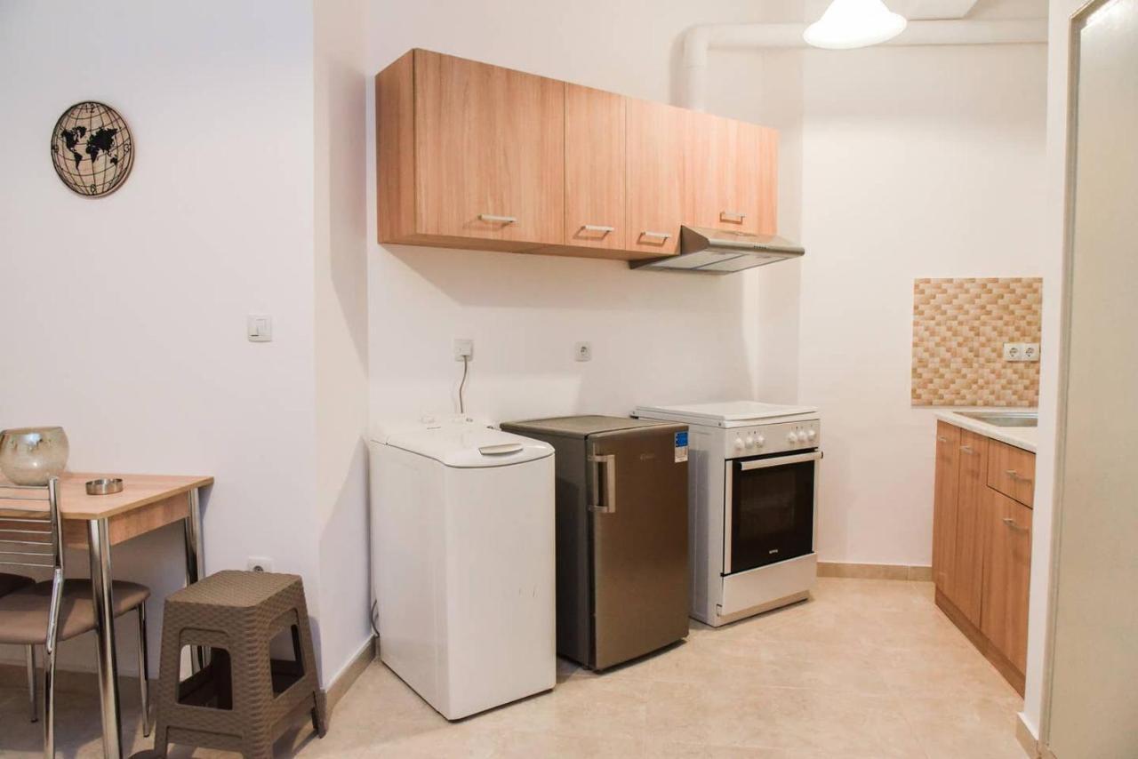 דירות אתונה Central Studio At Plateia Amerikis 1Bed 2 Pers מראה חיצוני תמונה